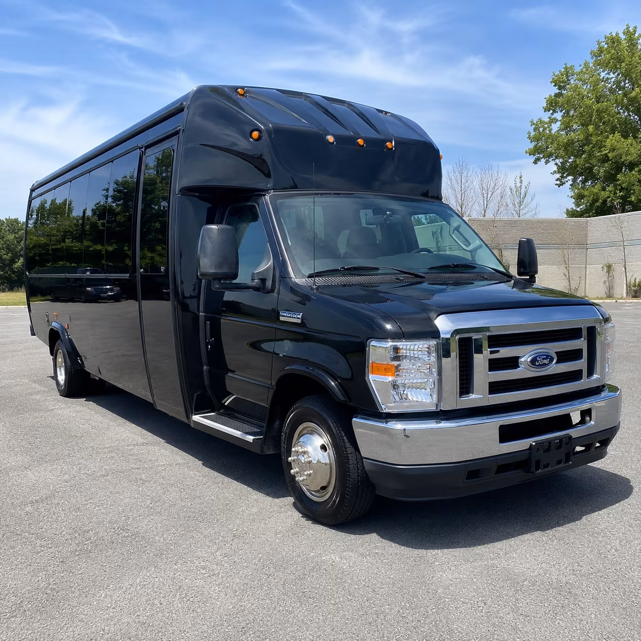 Portland Birthday, Sweet 16, & Quinceañera Transportation party bus exterior