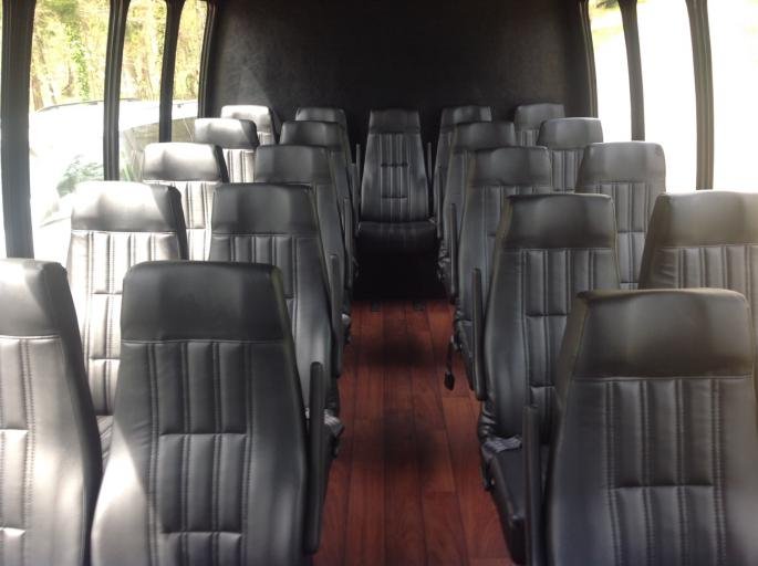 charter bus rentals Eugene Oregon